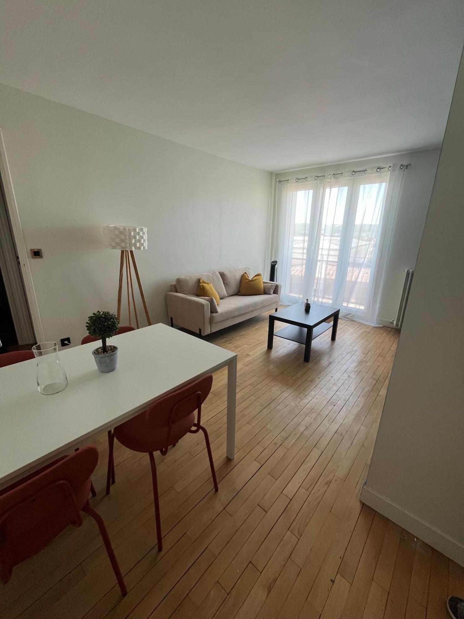Apartment Superbe Proche Transports Rueil-Malmaison